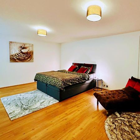 Montreux Lake Side Apartment! Buitenkant foto